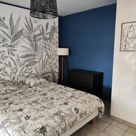 Maison Bord De Mer